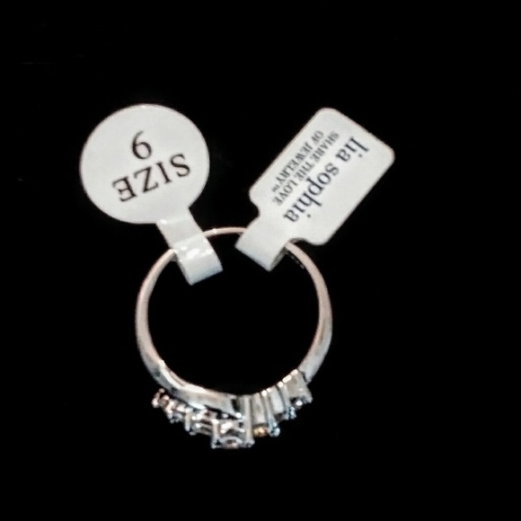 NWT Lia Sophia Ring - Picture 3 of 6
